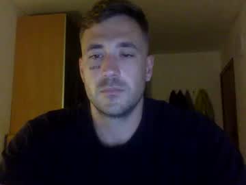 Elnamelezz Chaturbate stream image from September 16, 2025