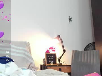 Natalytrainor Chaturbate stream image from September 16, 2025