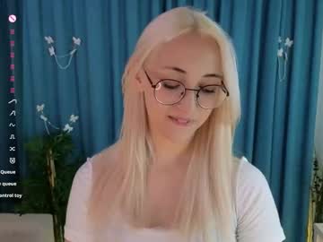 Radi_Rose Chaturbate stream image from September 16, 2025