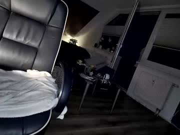 Riebratz Chaturbate stream image from September 16, 2025