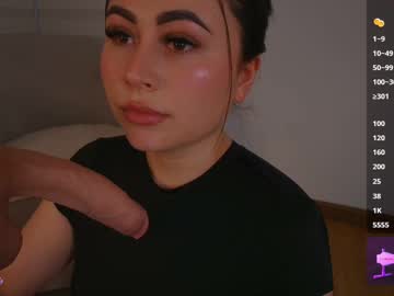 Venus_Leroy Chaturbate stream image from September 16, 2025