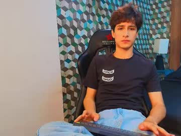 Xam_Collen Chaturbate stream image from September 16, 2025