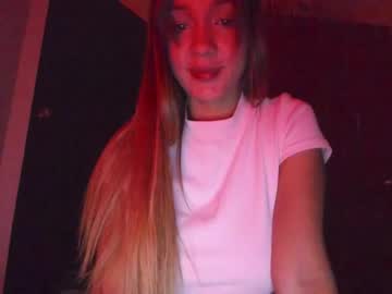 Immia_Rosse Chaturbate stream image from September 16, 2025