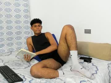 Harry_Up06 Chaturbate stream image from September 17, 2025