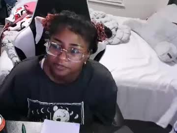 Jigglypineapples Chaturbate stream image from September 17, 2025