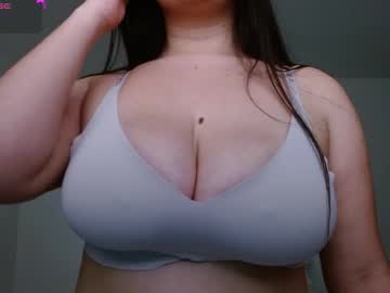 Ashley33_ Chaturbate stream image from September 17, 2025