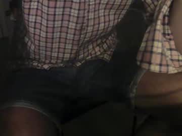Huguit026 Chaturbate stream image from September 17, 2025