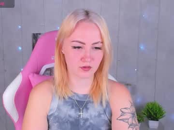 Leslie_Bell Chaturbate stream image from September 17, 2025