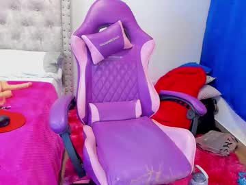 Anabelle_00_ Chaturbate stream image from September 17, 2025