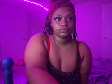 Chubbeedweeb Chaturbate stream image from September 17, 2025
