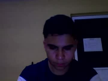 Uriel21lg Chaturbate stream image from September 17, 2025