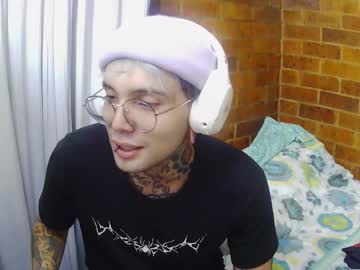 Mudano_Naito Chaturbate stream image from September 17, 2025