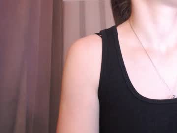 Pineapple__Mood Chaturbate stream image from September 17, 2025