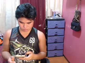 Xxmrhotcummerxx Chaturbate stream image from September 17, 2025