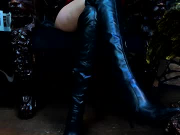 Victoriaheller Chaturbate stream image from September 17, 2025