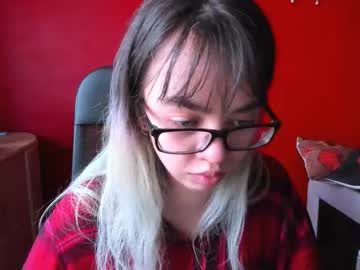 Virtualtulpa Chaturbate stream image from September 17, 2025