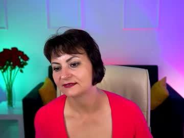 Helenbeler Chaturbate stream image from September 17, 2025