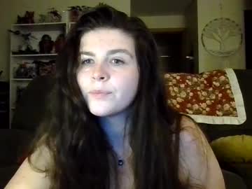 Bratty_Mamaa Chaturbate stream image from September 17, 2025