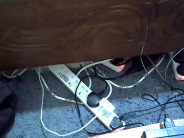 May_Jun Chaturbate stream image from September 17, 2025