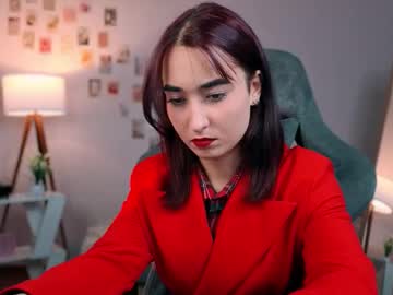 Yourfitoviolett Chaturbate stream image from September 17, 2025