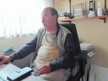 Cammee Chaturbate stream image from September 17, 2025