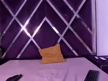 Mikeandmoonasm Chaturbate stream image from September 17, 2025
