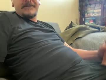 Uncut_Asseater Chaturbate stream image from September 17, 2025