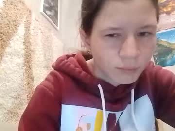 Jenniferpyne Chaturbate stream image from September 17, 2025