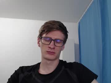 Ray_Booy Chaturbate stream image from September 17, 2025