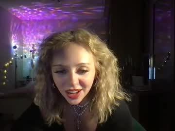 Shine_Missty_ Chaturbate stream image from September 17, 2025