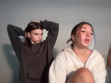 Clairewalkerr Chaturbate stream image from September 17, 2025