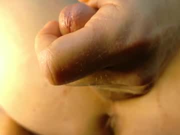 Genxxxer9 Chaturbate stream image from September 17, 2025