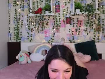 Littlebunnyq Chaturbate stream image from September 17, 2025