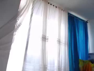 Sun1moon6 Chaturbate stream image from September 17, 2025