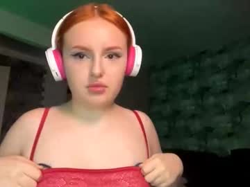 Cutiestginger Chaturbate stream image from September 17, 2025