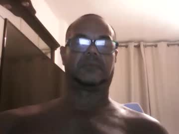 Heistt Chaturbate stream image from September 17, 2025