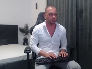 Leoknightx Chaturbate stream image from September 17, 2025
