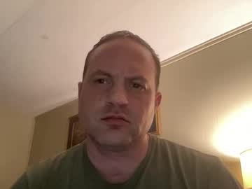 Creativewizard2002 Chaturbate stream image from September 17, 2025