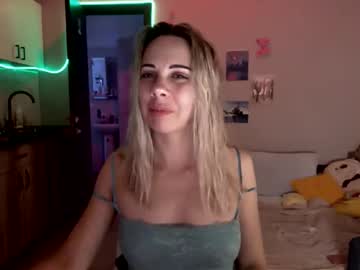 Lady_Smile69 Chaturbate stream image from September 17, 2025