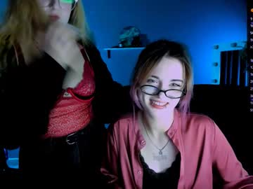 Liana_Kisses Chaturbate stream image from September 17, 2025