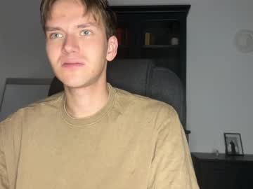 Yoursuggarboy Chaturbate stream image from September 17, 2025