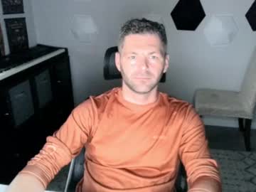 Cuck_Yuu Chaturbate stream image from September 17, 2025