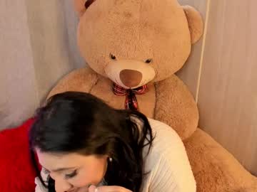 Elyross_ Chaturbate stream image from September 17, 2025