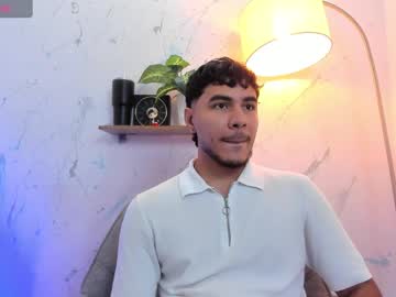 Aron_Summer Chaturbate stream image from September 18, 2025