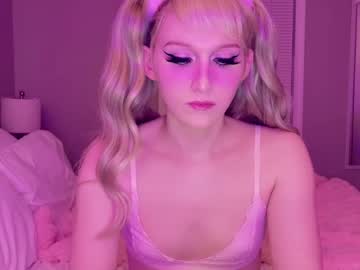 Jeylababe Chaturbate stream image from September 18, 2025