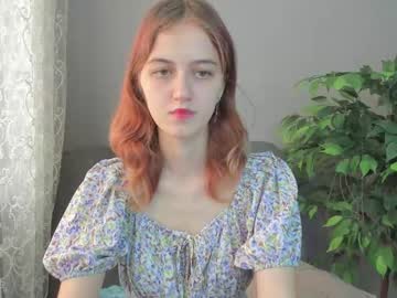 Dreamy_Pollyyy Chaturbate stream image from September 18, 2025