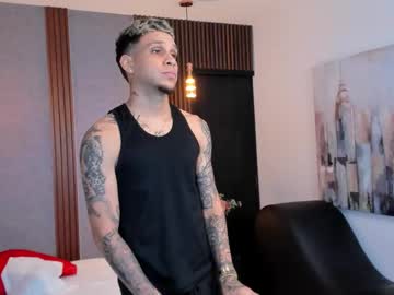 Milton_Brown Chaturbate stream image from September 18, 2025