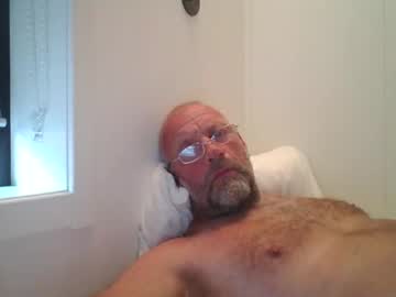 Sandnesrune523 Chaturbate stream image from September 18, 2025