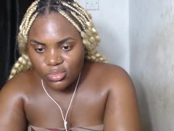 Thickebonny0 Chaturbate stream image from September 18, 2025