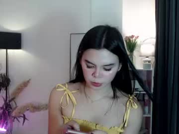 Buttycamille Chaturbate stream image from September 18, 2025